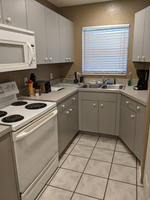Snowbirds Escape / Vacation Gateway #A Apartment Englewood Bagian luar foto